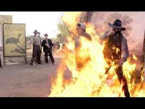 A Million Ways to Die in the West - TV Spot 8